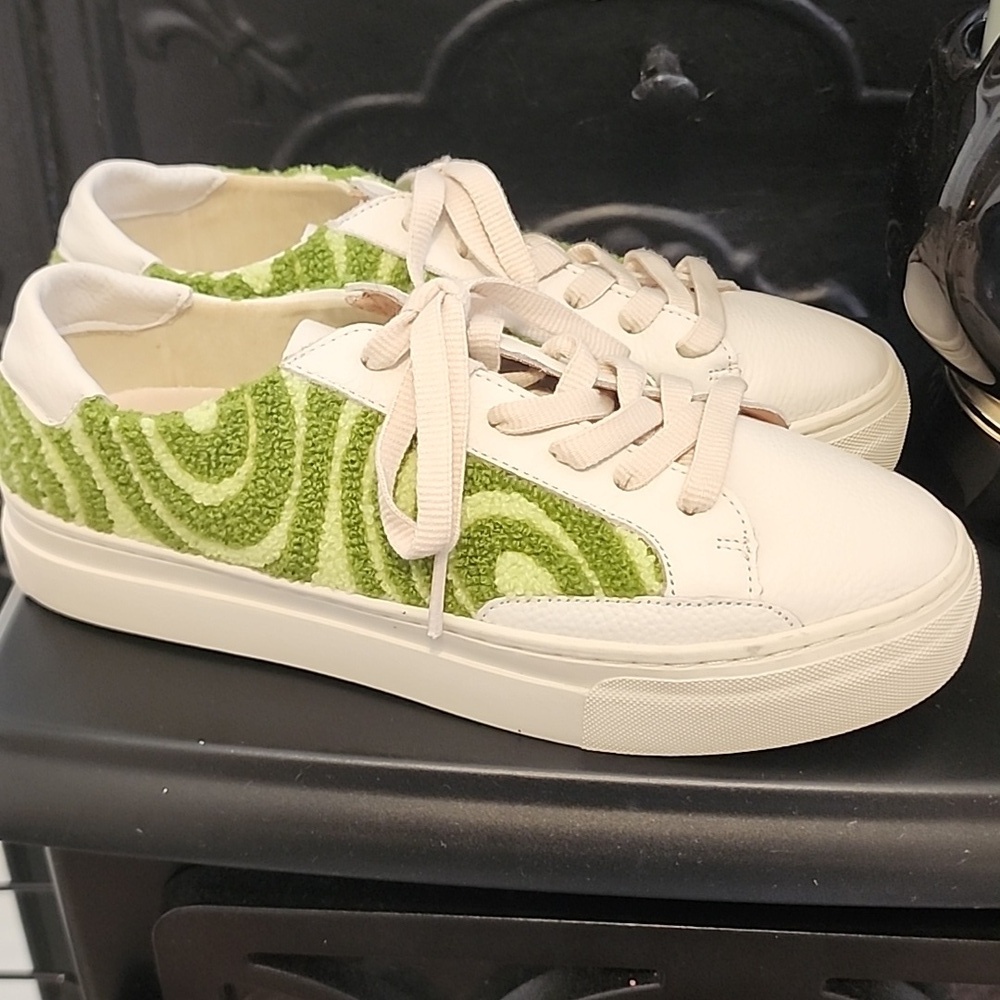 Soludos Ibiza Platform Psychedelic Spiral Sneakers Green White, Size 8 - Picture 3 of 13